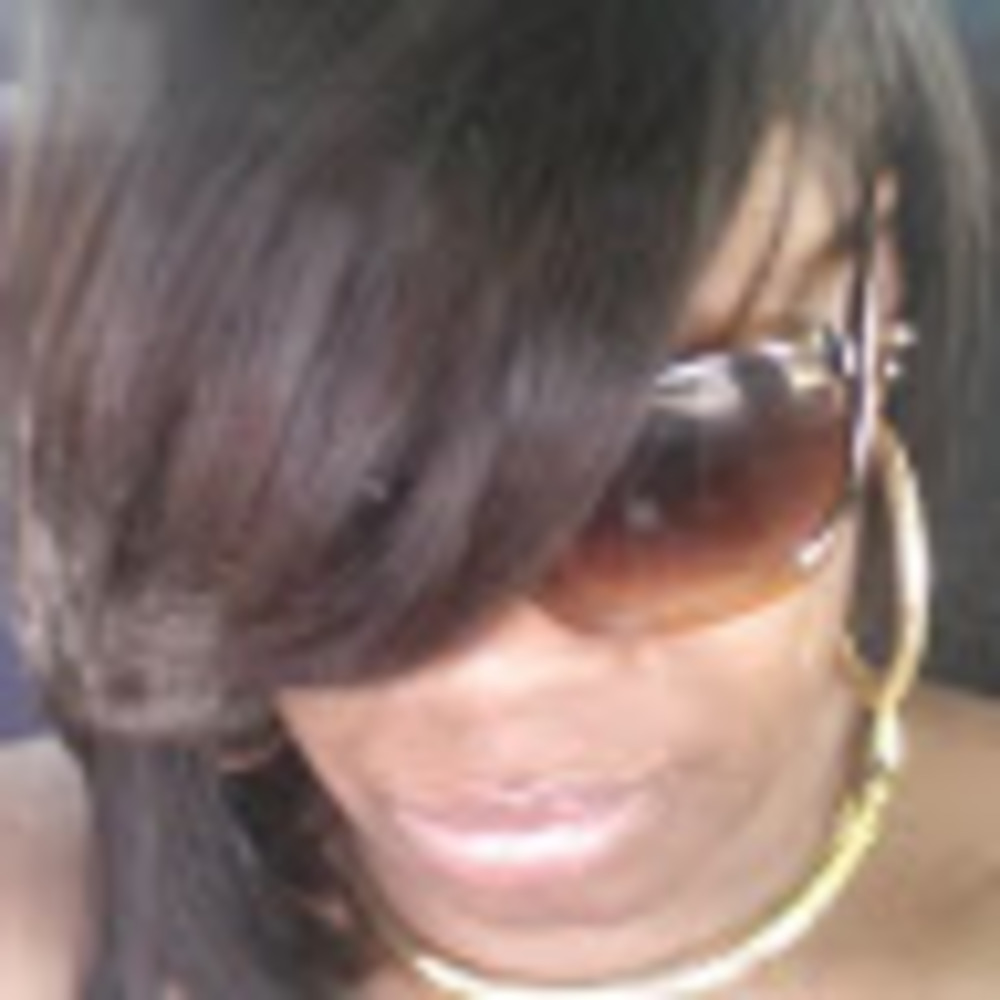 Meet your Posher, Khadiiah